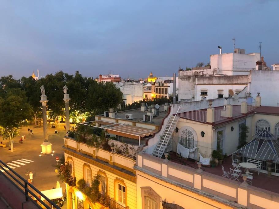 Apartamento En Sevilla Centro Con Vistas A La Plaza Alameda De Hercules - Hasta 6 Personas エクステリア 写真